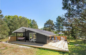 Nice Home In Aakirkeby With Wifi, Vester Sømarken